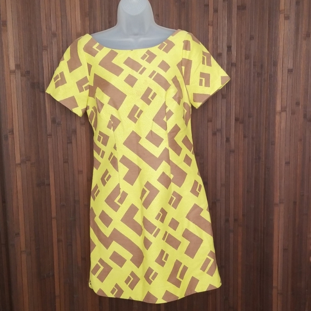 Size 6 mini dress with geometric pattern